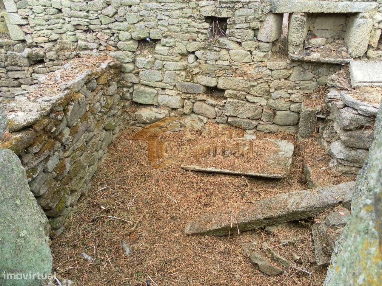 Moradia Rústica com Projecto-9