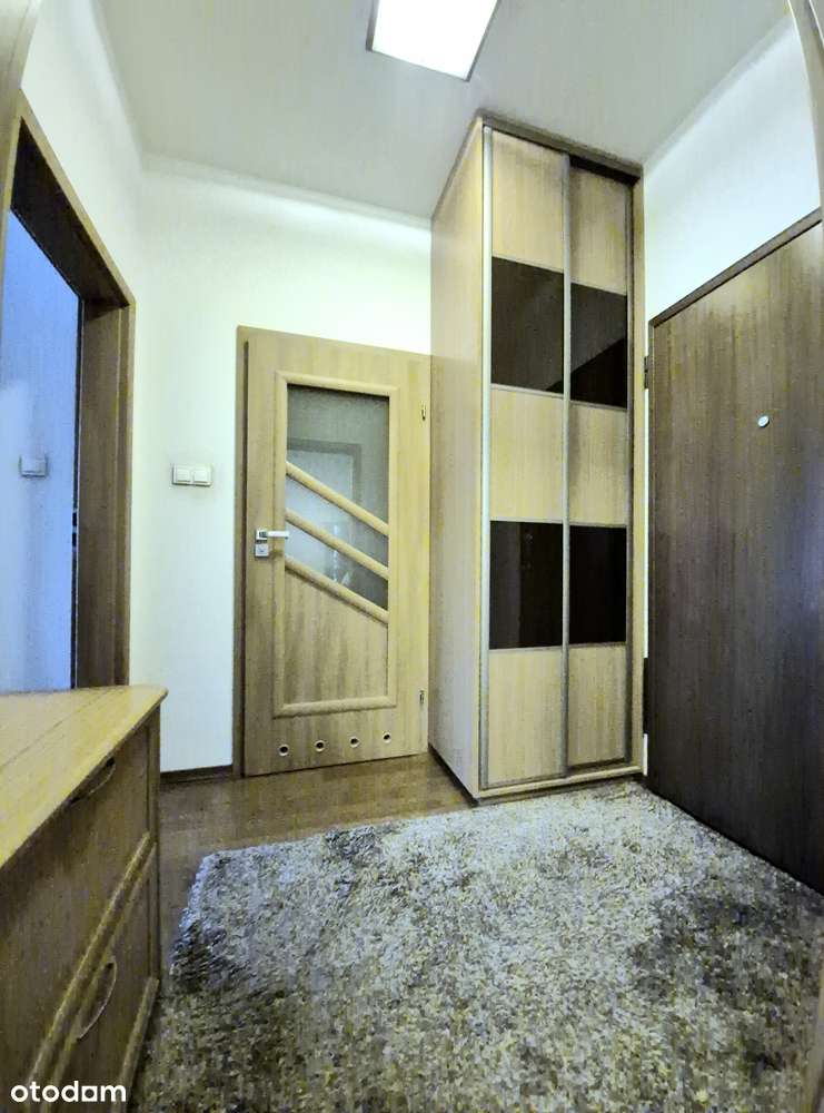 Cichy apartament z balkonem, garaż i komórka w cenie-8