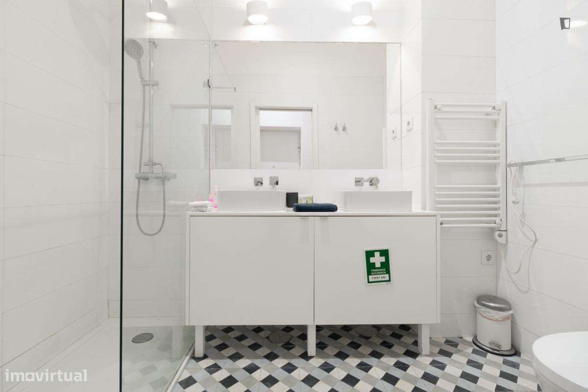 Apartamento com 2 quartos - localizado em Graça Lisbon - Grande imagem: 2/41