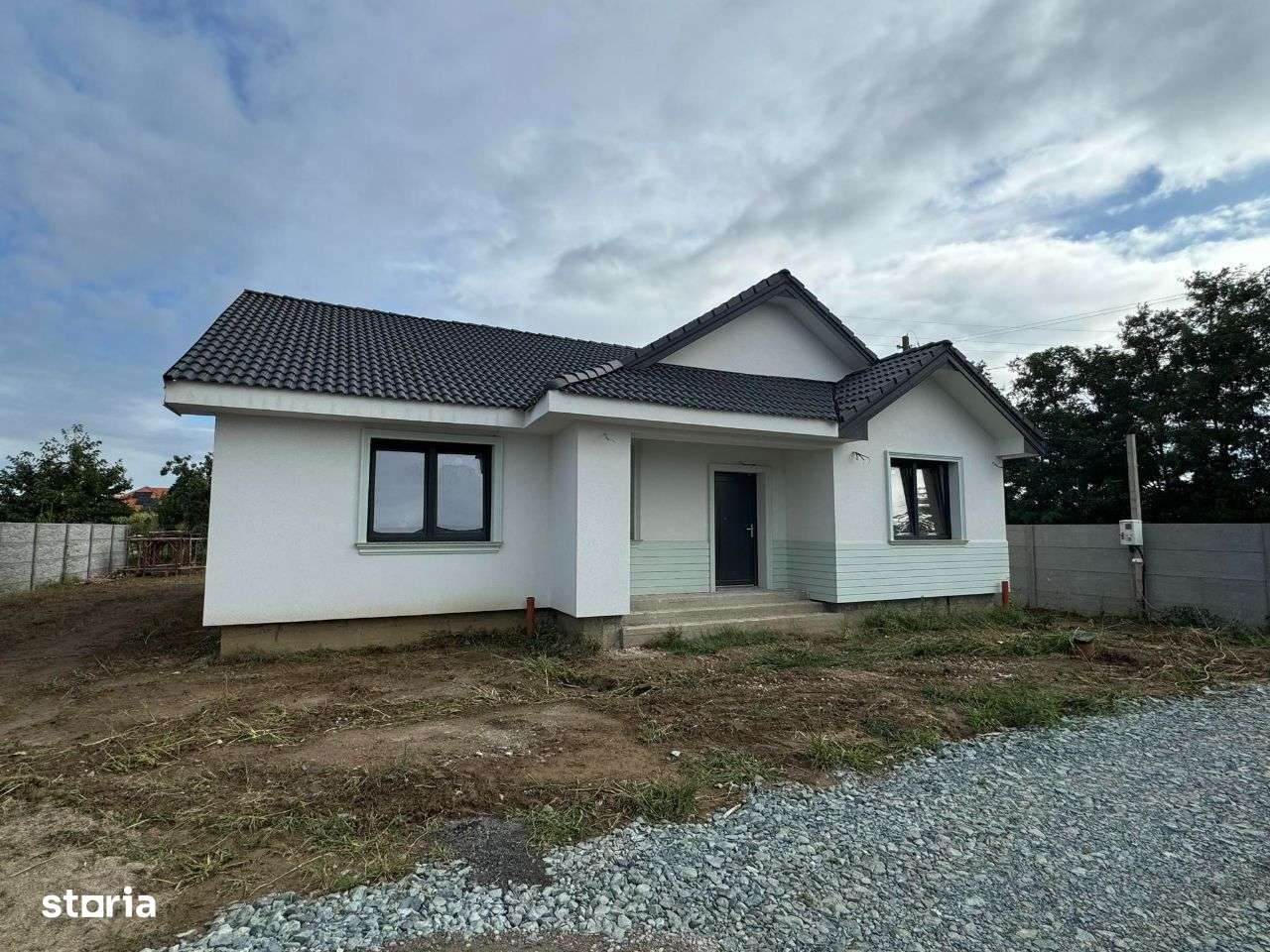 Casa noua tip mediteranean + 5.5 teren Lazuri - Imagine principală: 4/13