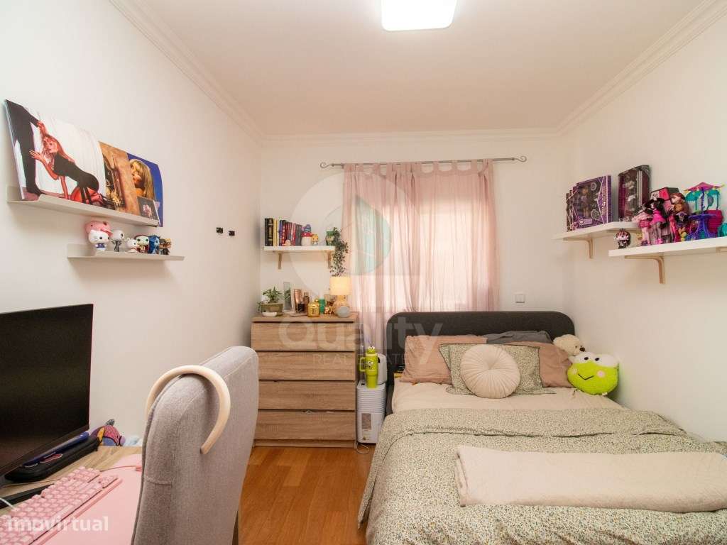 T3 EXCELENTE LOCALIZAÇÃO NO MONTIJO-23