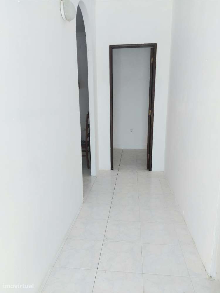 Moradia T3 + T1 + Terreno Urbanizável (Horta) - Vidigueira-29