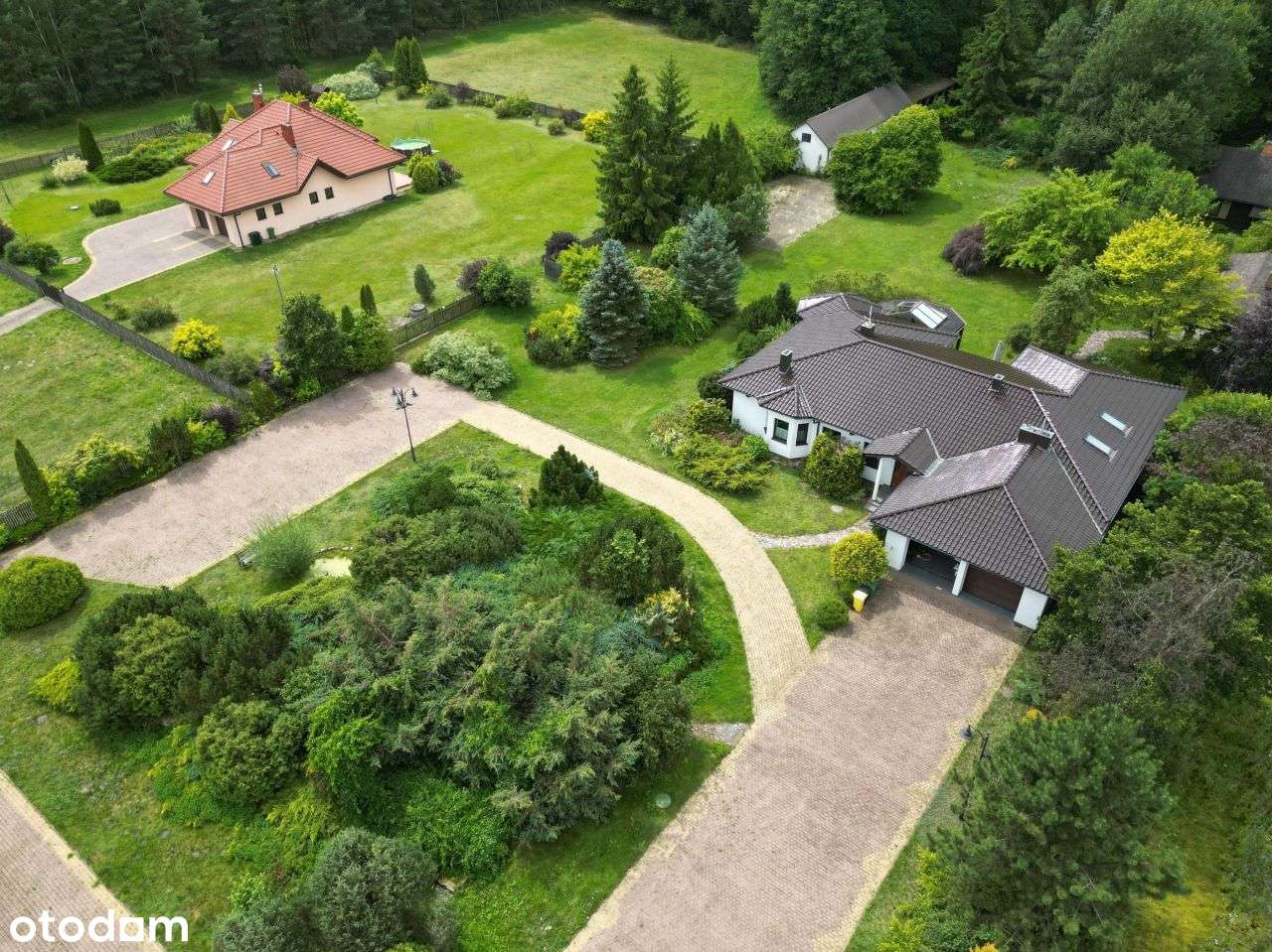 Rezydencja w spokojnej okolicy gmina Brok, 1.7 ha.-2