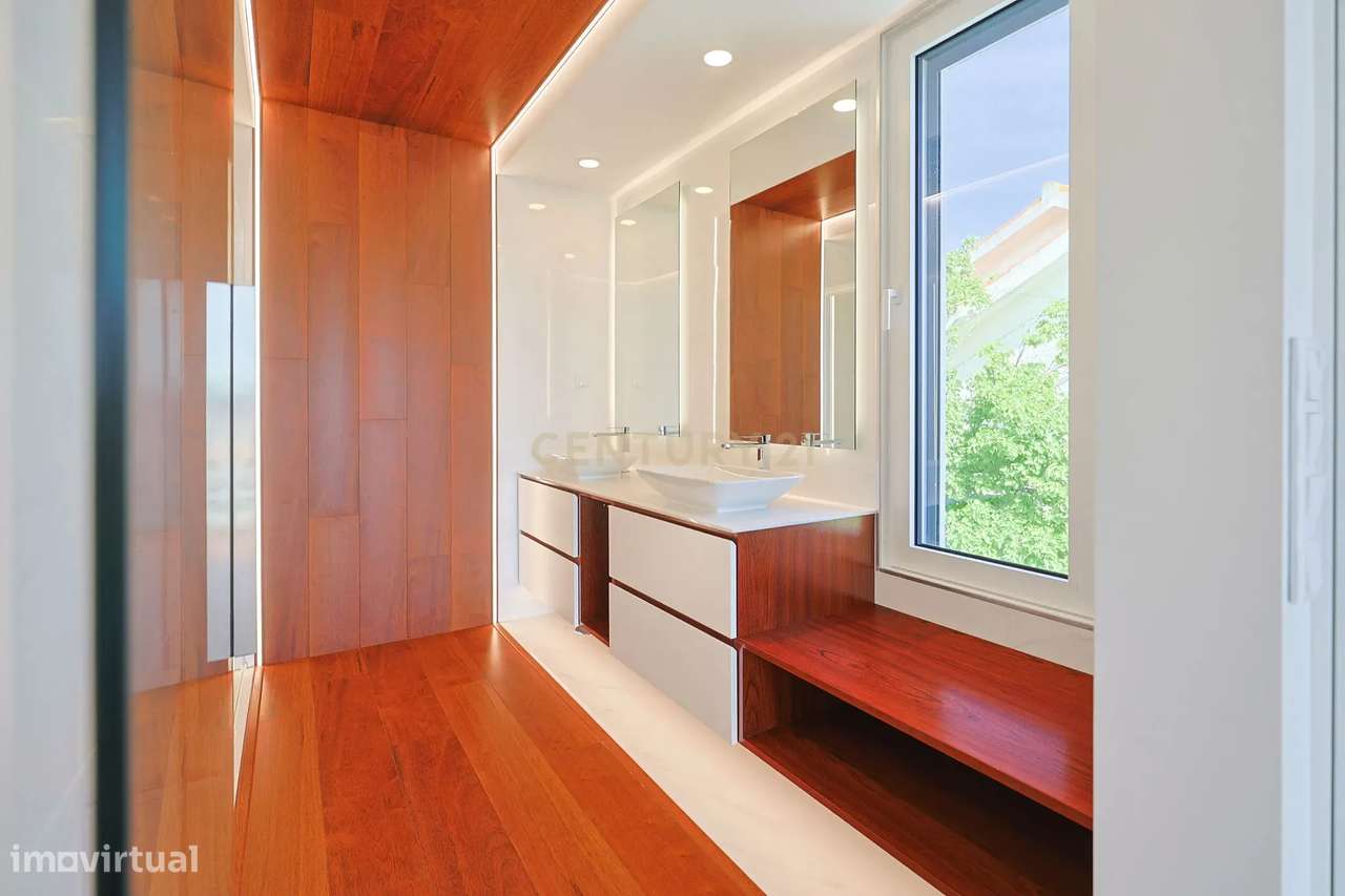 Moradia T5 com Piscina e Domótica - Nova Construção na Charneca da Cap-20