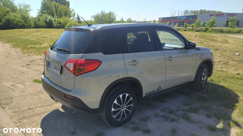 Suzuki Vitara 1.6 Premium 2WD - 5