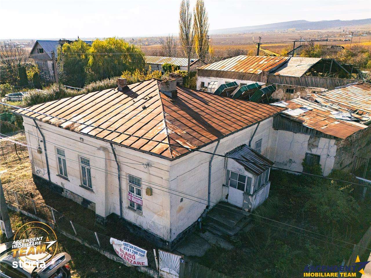 FILM! Domeniu de 4.000 mp intravilan+ casa boiereasca autentica,in pod - Imagine principală: 3/20