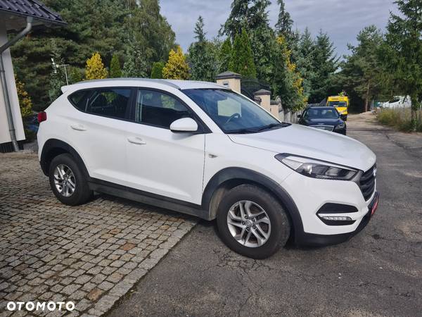 Hyundai Tucson blue 1.7 CRDi 2WD Style - 5