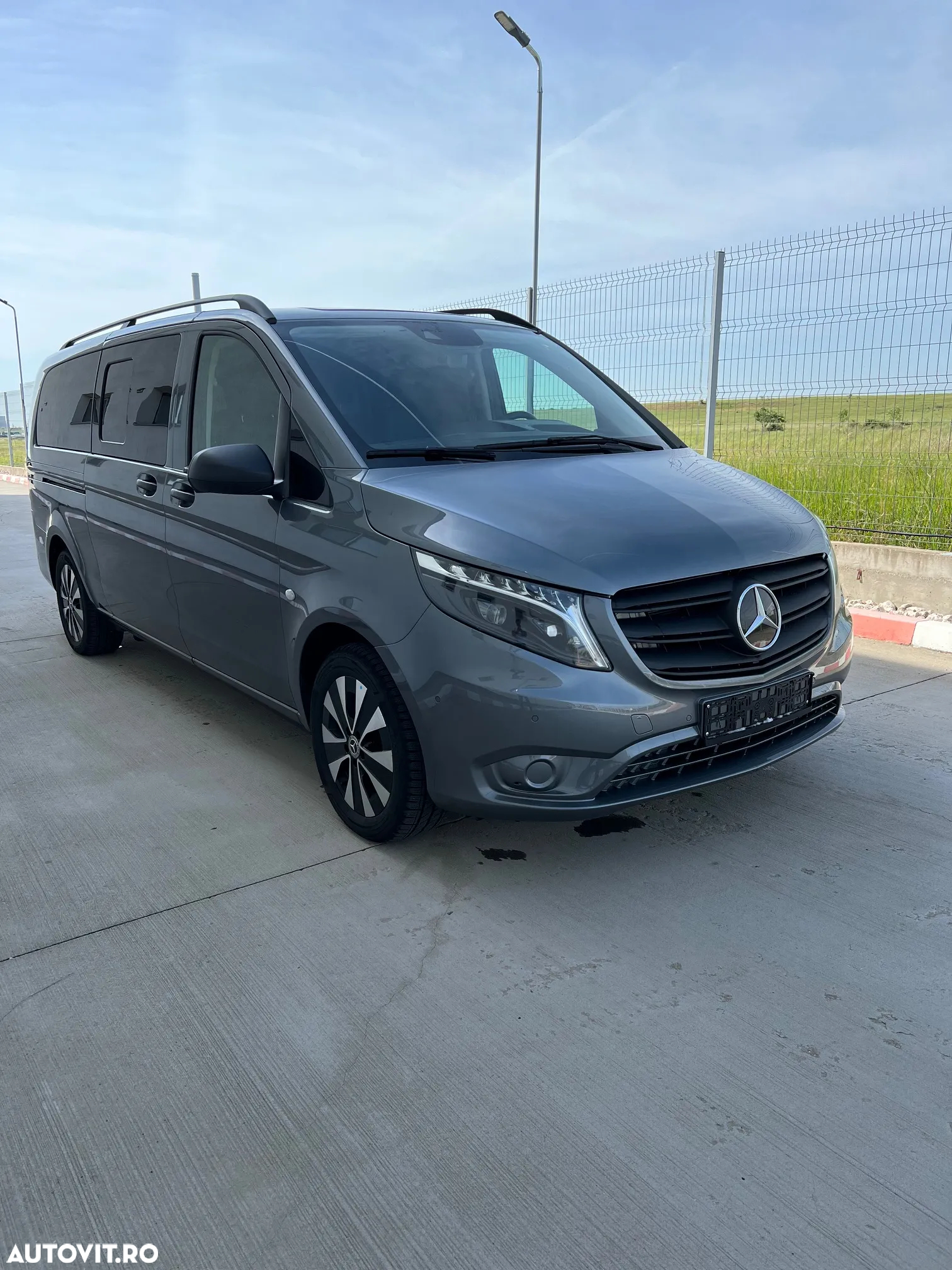 Mercedes-Benz Vito Tourer Extra-Lung 119 CDI 190CP AWD 9AT SELECT - 8