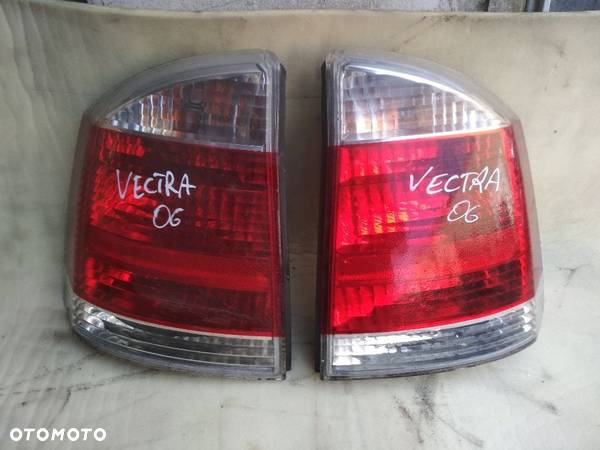 Lampa lewa Tylna OPEL VECTRA C SEDAN - 1