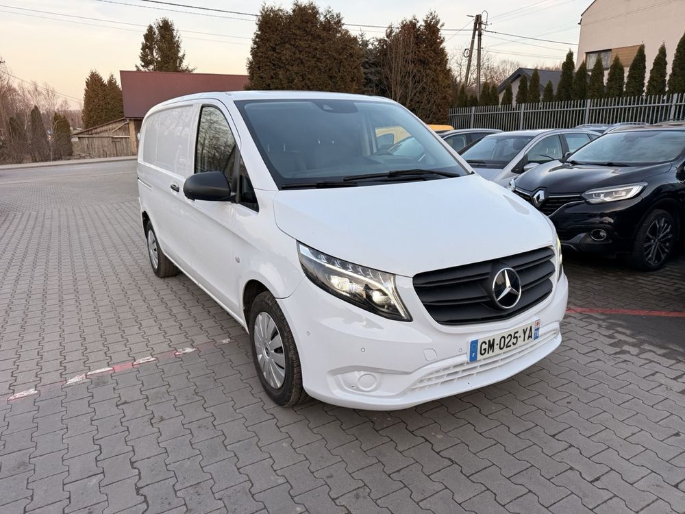 Mercedes-Benz Vito 2023