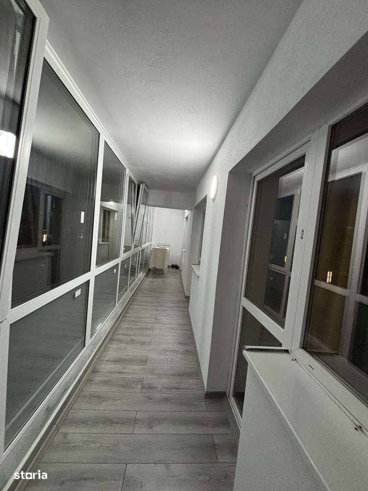De inchiriat apartament cu 3 camere , Rin Grand Vitan sector3 - Imagine principală: 5/8