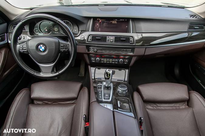 BMW Seria 5 520d xDrive Aut. Luxury Line - 19