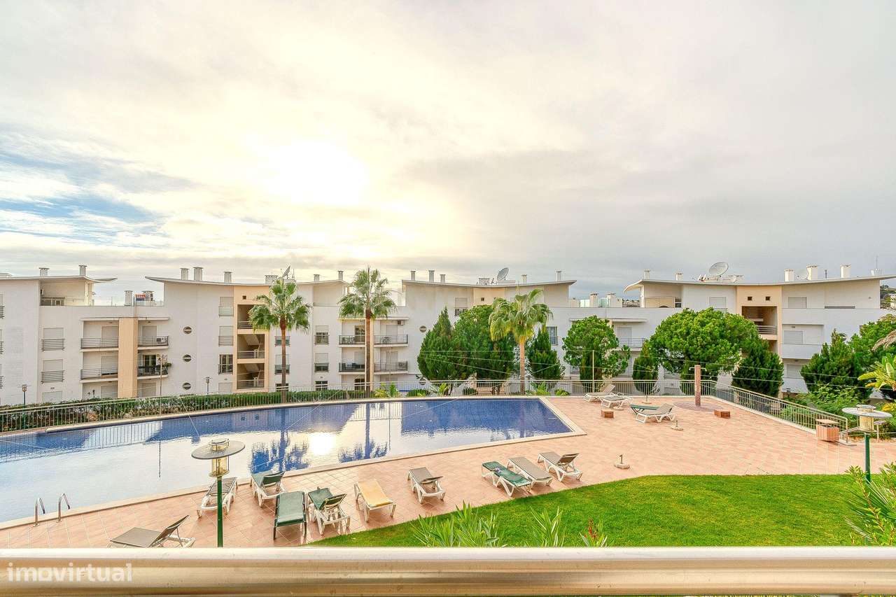 T1 com Piscina e Campo de Ténis | Encosta da Orada – Albufeira - Grande imagem: 2/27