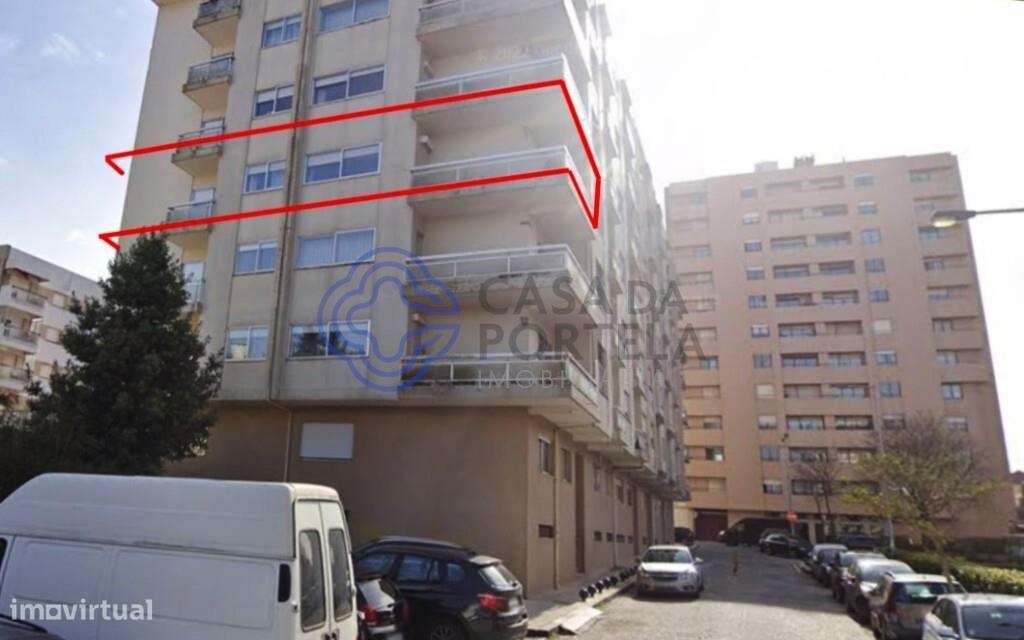 T4 R. Raúl Caldevilla, a 200m da Estação de Metro Combatentes e a 5min - Grande imagem: 2/42