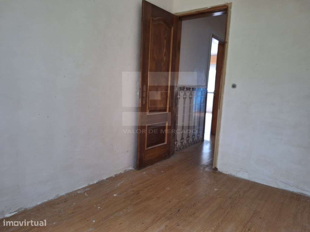 APARTAMENTO T2 - BENFICA _ RECUPERADO-12