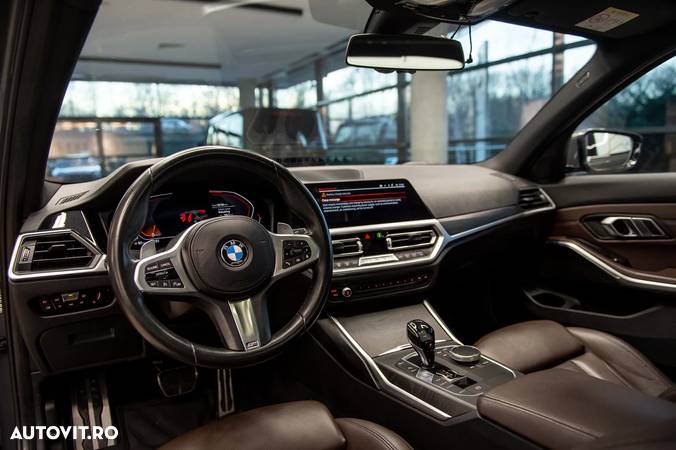 BMW Seria 3 320d Aut. xDrive M Sport - 15