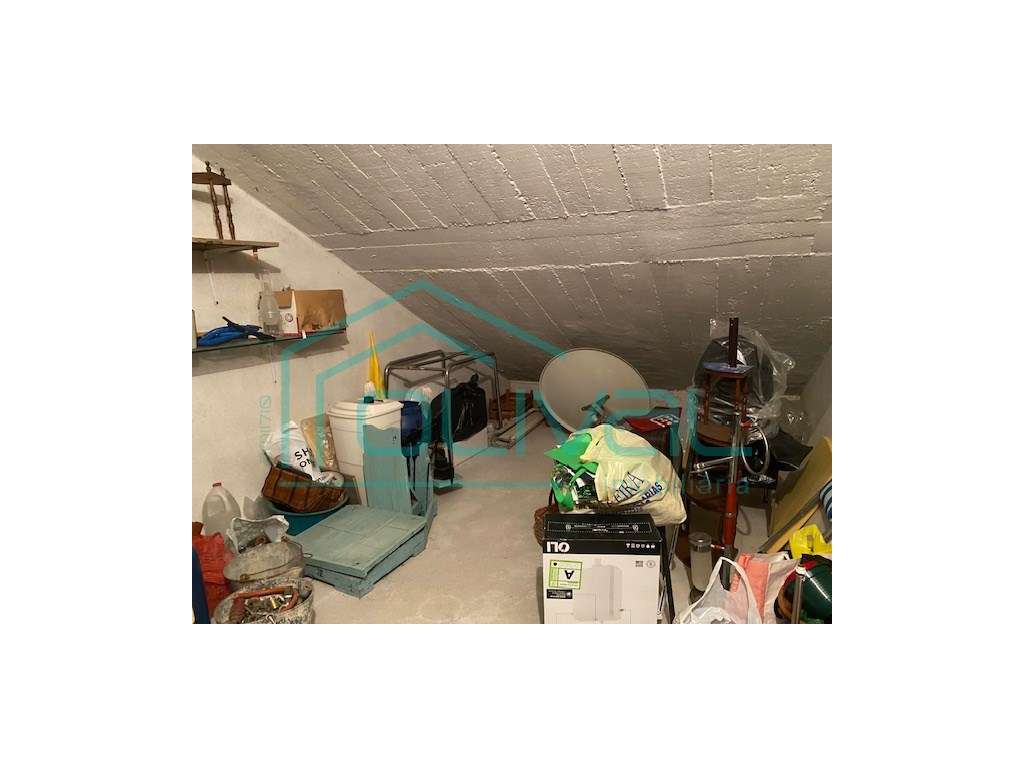 Apartamento T3 à venda em Alverca-33