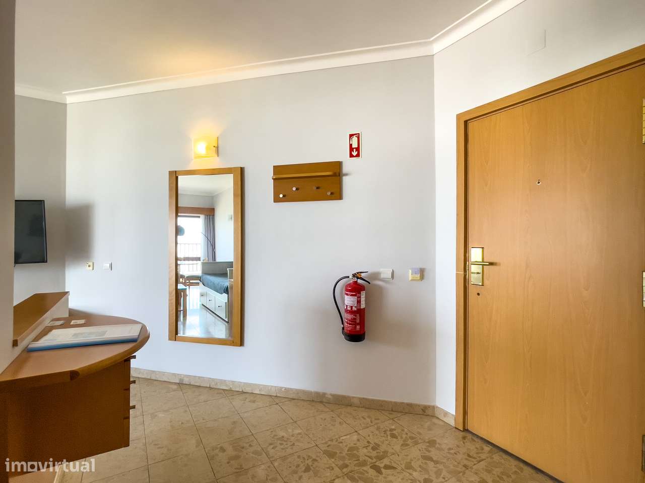 Apartamento T1 com piscina na Praia da Rocha-11