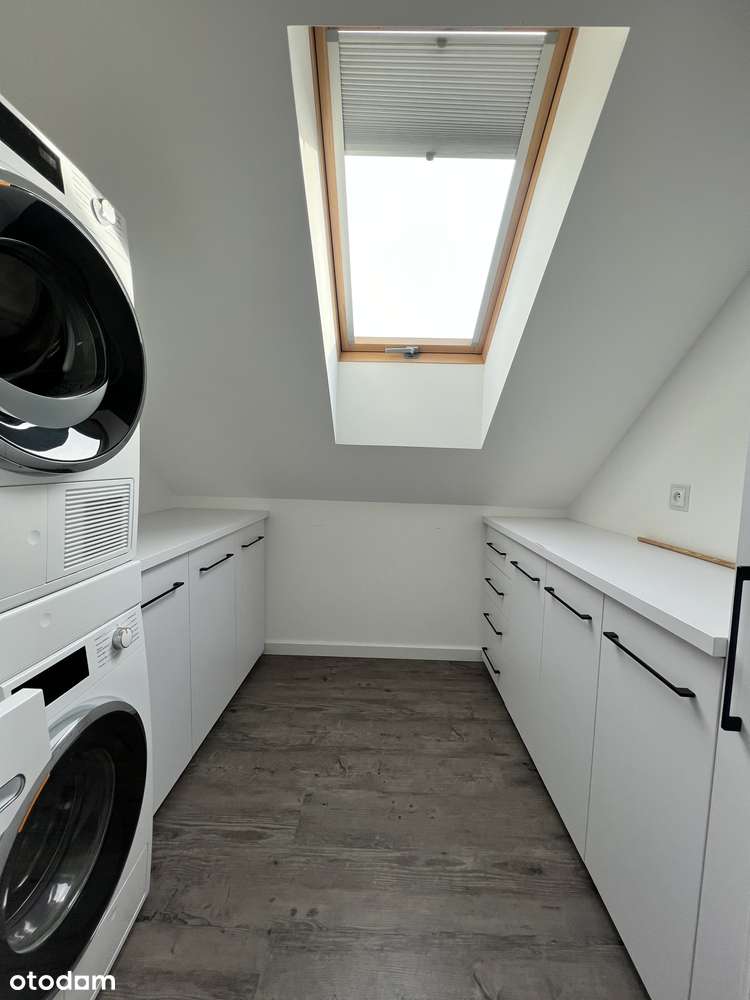 Nowoczesny dom 190 m² z garażem i klimatyzacją-10