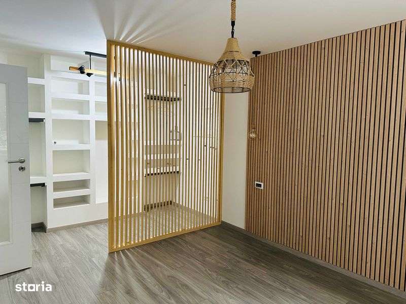 4 camere Recompartimentat in 3 camere ETAJ 1 - Imagine principală: 4/8