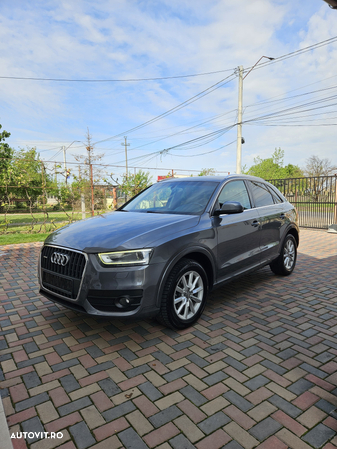 Audi Q3 2.0 TDI Quattro S-Tronic - 8