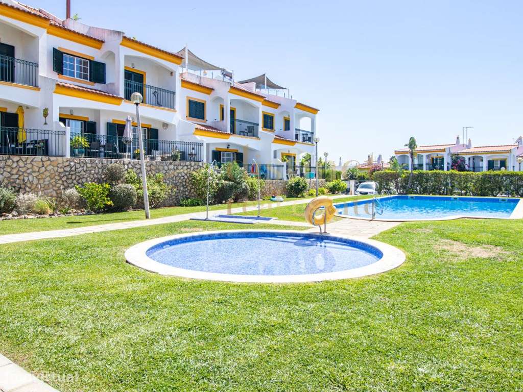 Apartamento Exclusivo Duplex T2 com Logradouro, Vista Mar e Piscina...-5