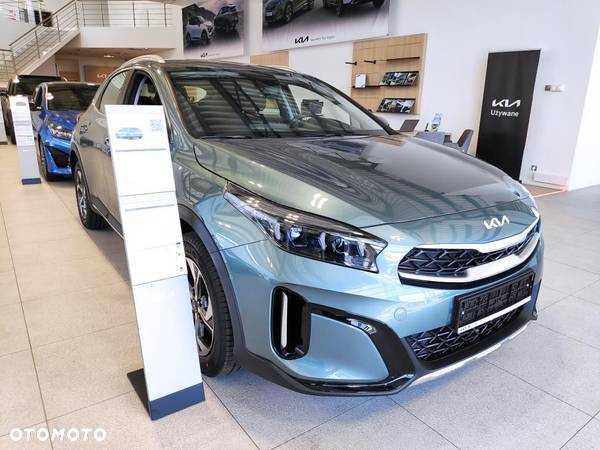 Kia XCeed 1.5 T-GDI M - 2