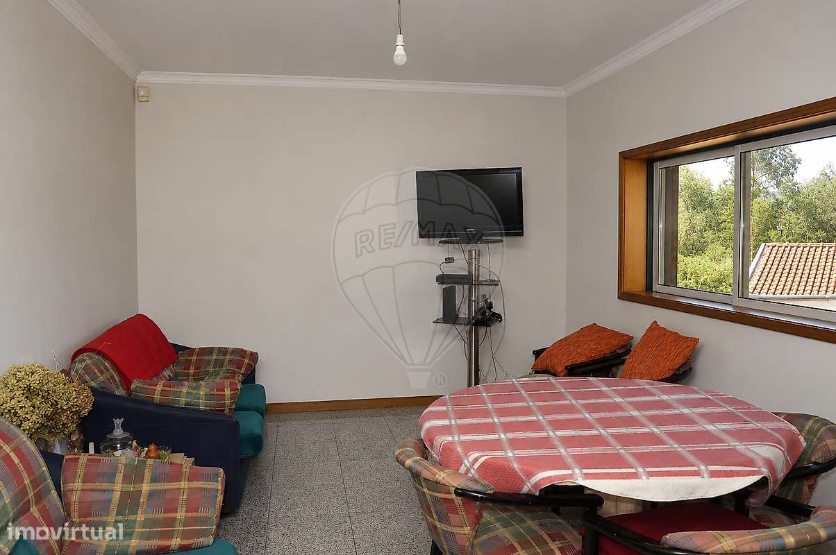 Moradia T4 para venda-12