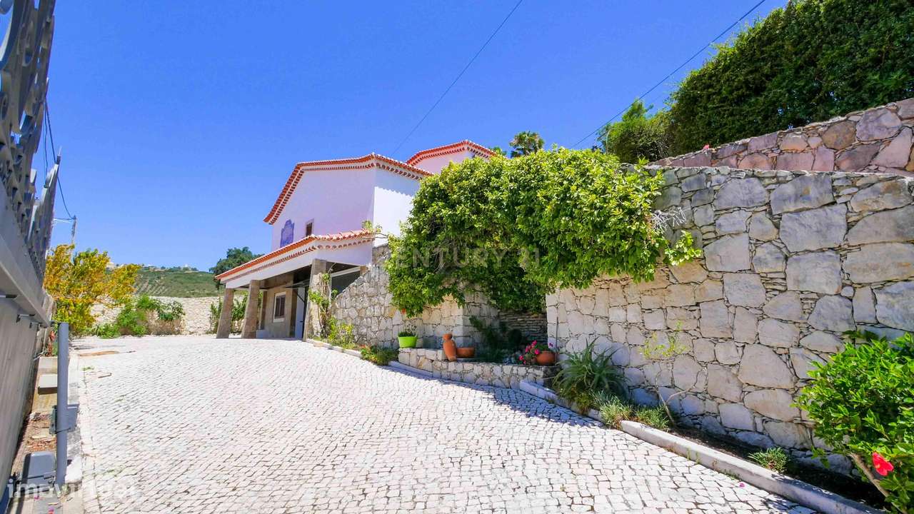 QUINTA EM PALMELA | 7 QUARTOS | 4 CASAS DE BANHO | 3 PISOS-27