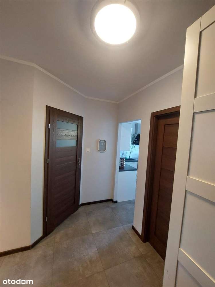 Atrakcyjne, 2 pok. z osobną kuchnią i tarasem w apartamentowcu-8