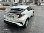 Toyota C-HR Hybrid Style Selection - 4