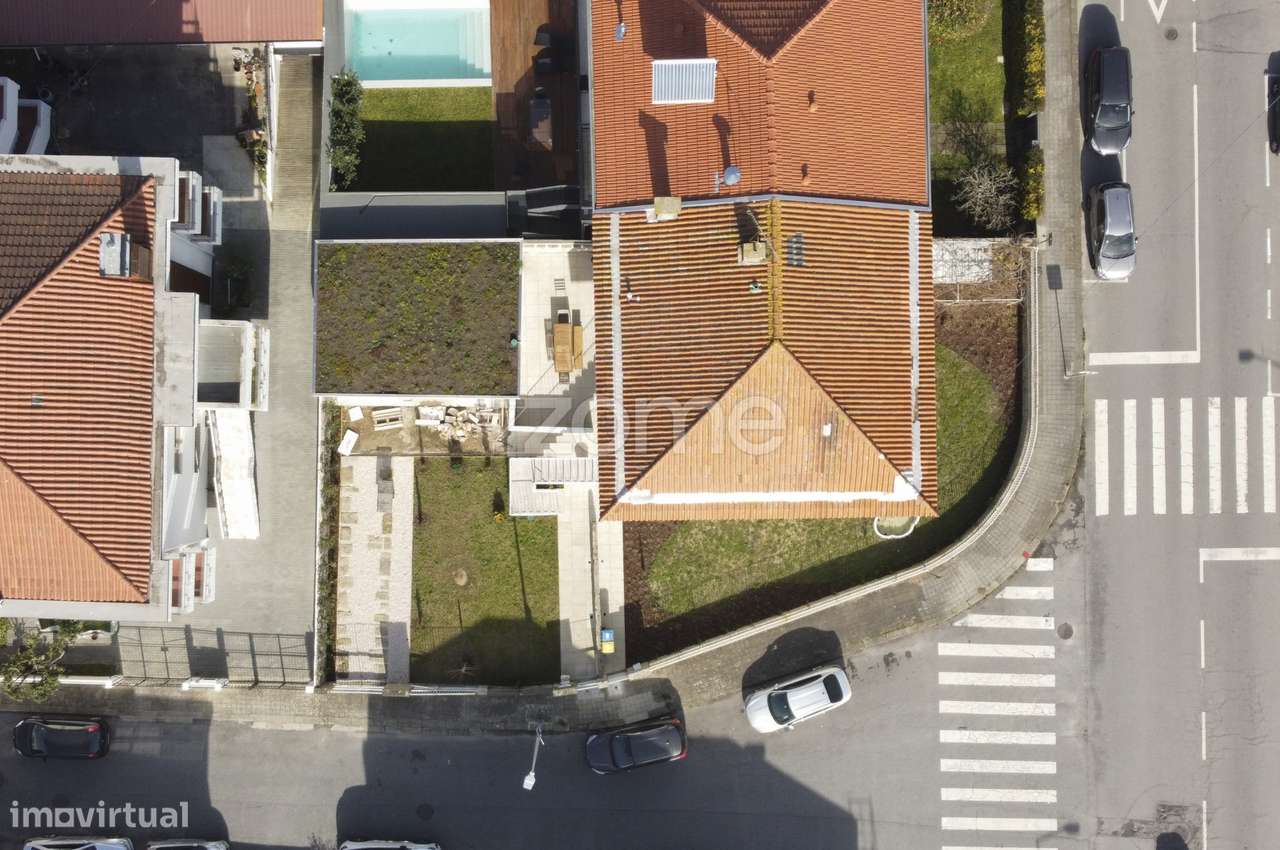 Predio em propriedade total com 3 apartamentos T3 e terreno. - Grande imagem: 4/60