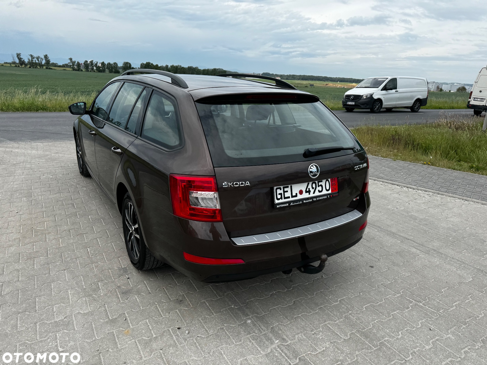 Skoda Octavia 1.6 TDI 4x4 Ambiente - 11