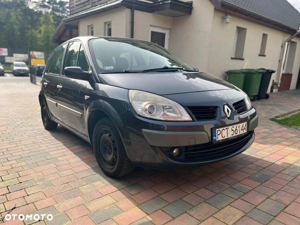 Renault Scenic - 8