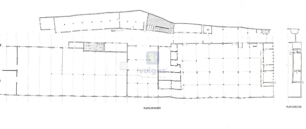 Armazém industrial com 4.107m2 de área e 7.300m2 de terreno, Marinha G-30