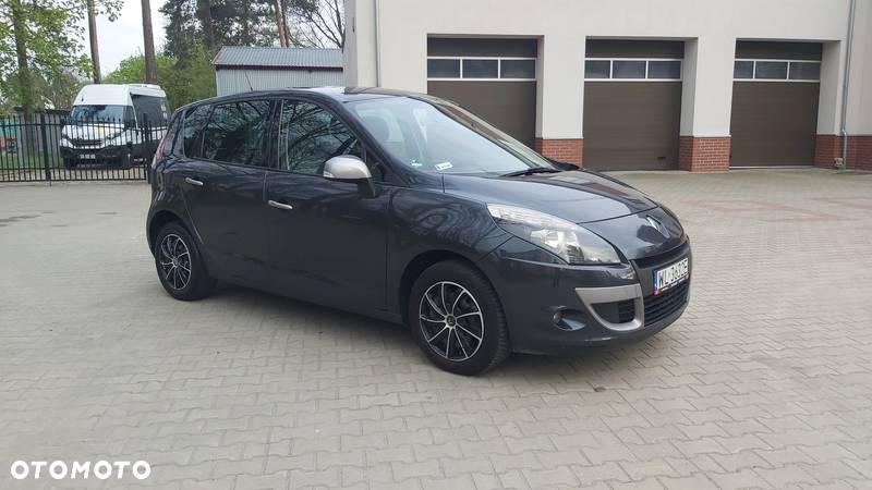 Renault Scenic 1.4 16V TCE Expression - 25