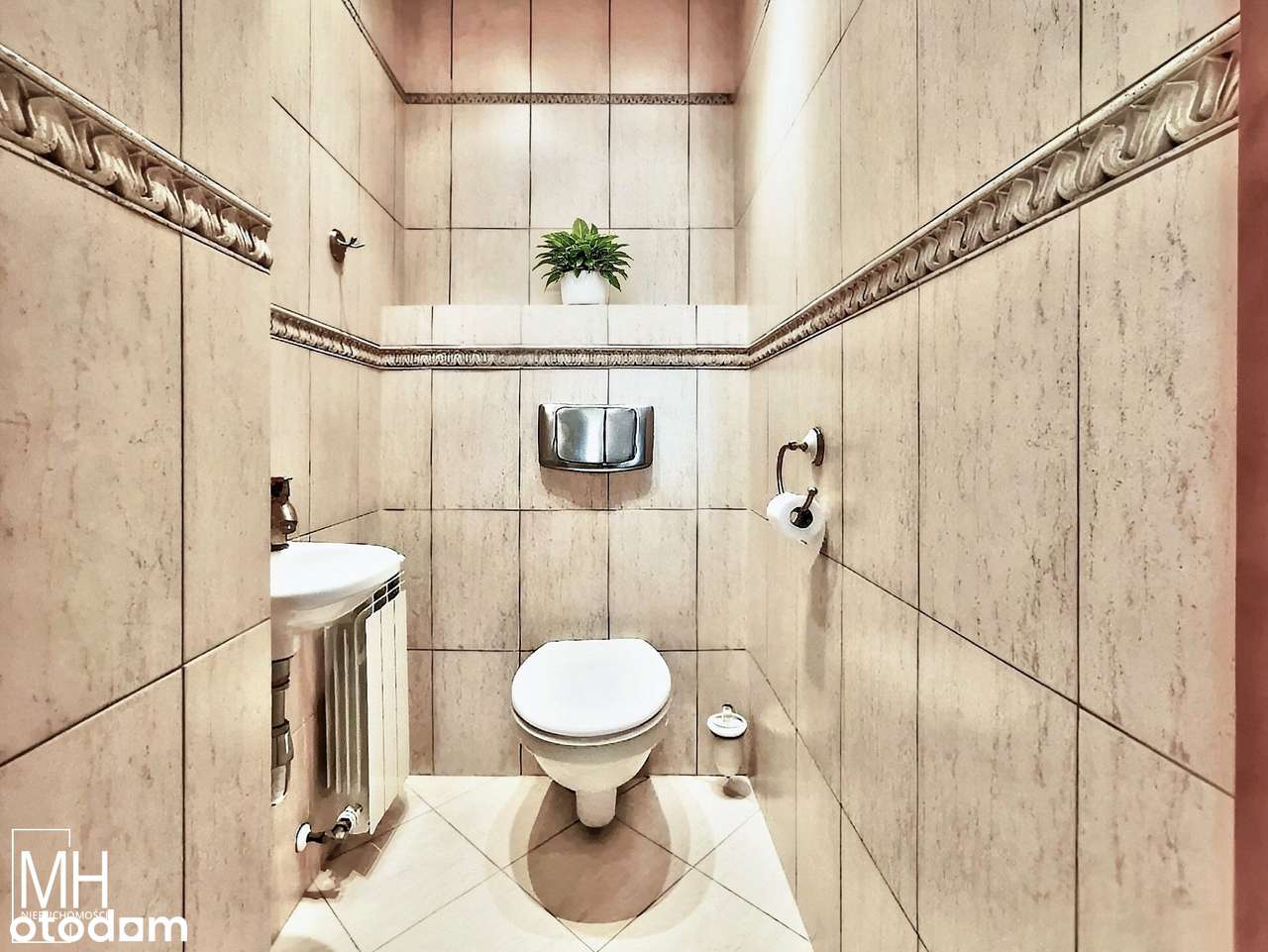 Dom 2 - rodzinny, możliwość zaadoptowania poddasza.-9