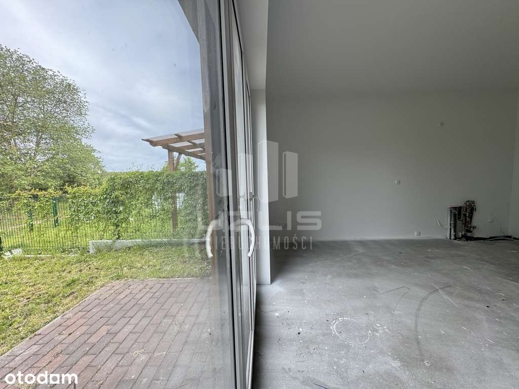 Nowy dom w otoczeniu przyrody i komfortu-3