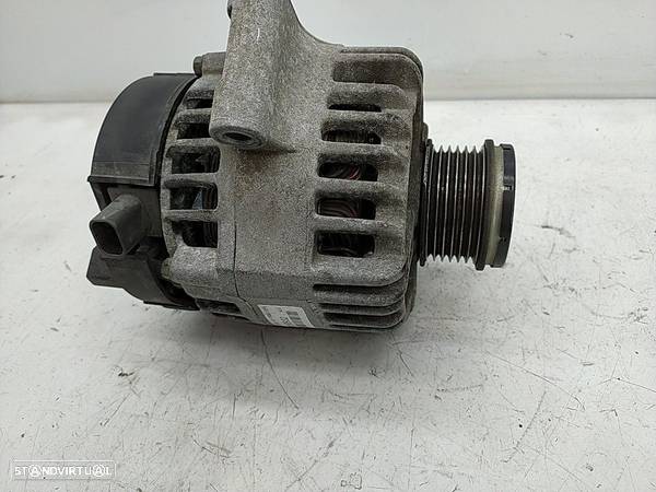 Alternador Opel Corsa D (S07) - 4