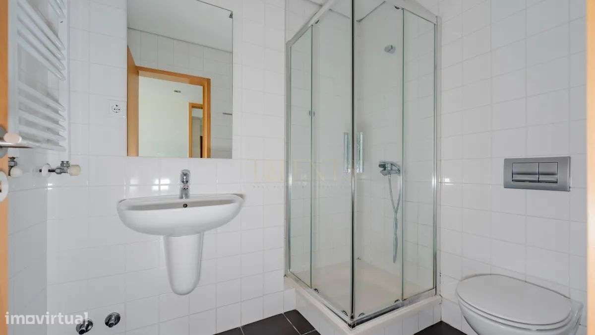 Apartamento T2 Azurém Guimaraes com Varanda Panorâmica-30