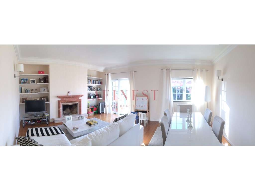 Apartamento T2+1 Duplex com Piscina - Quinta da Beloura I - Grande imagem: 2/16