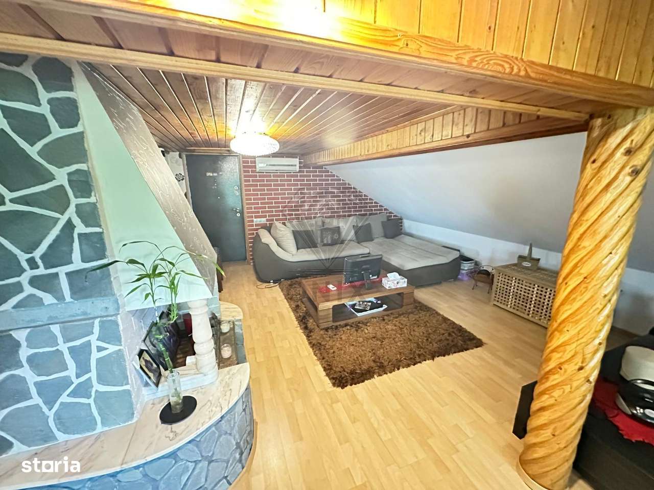 Apartament tip penthouse zona Jetoil Ploiesti-16