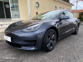 Tesla Model 3 Tração Traseira