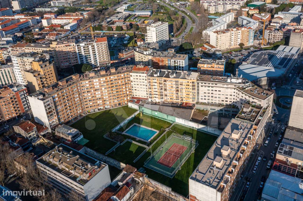 T3 Centro Matosinhos,Condomínio fechado,com varandas, garagem,arrumos-54