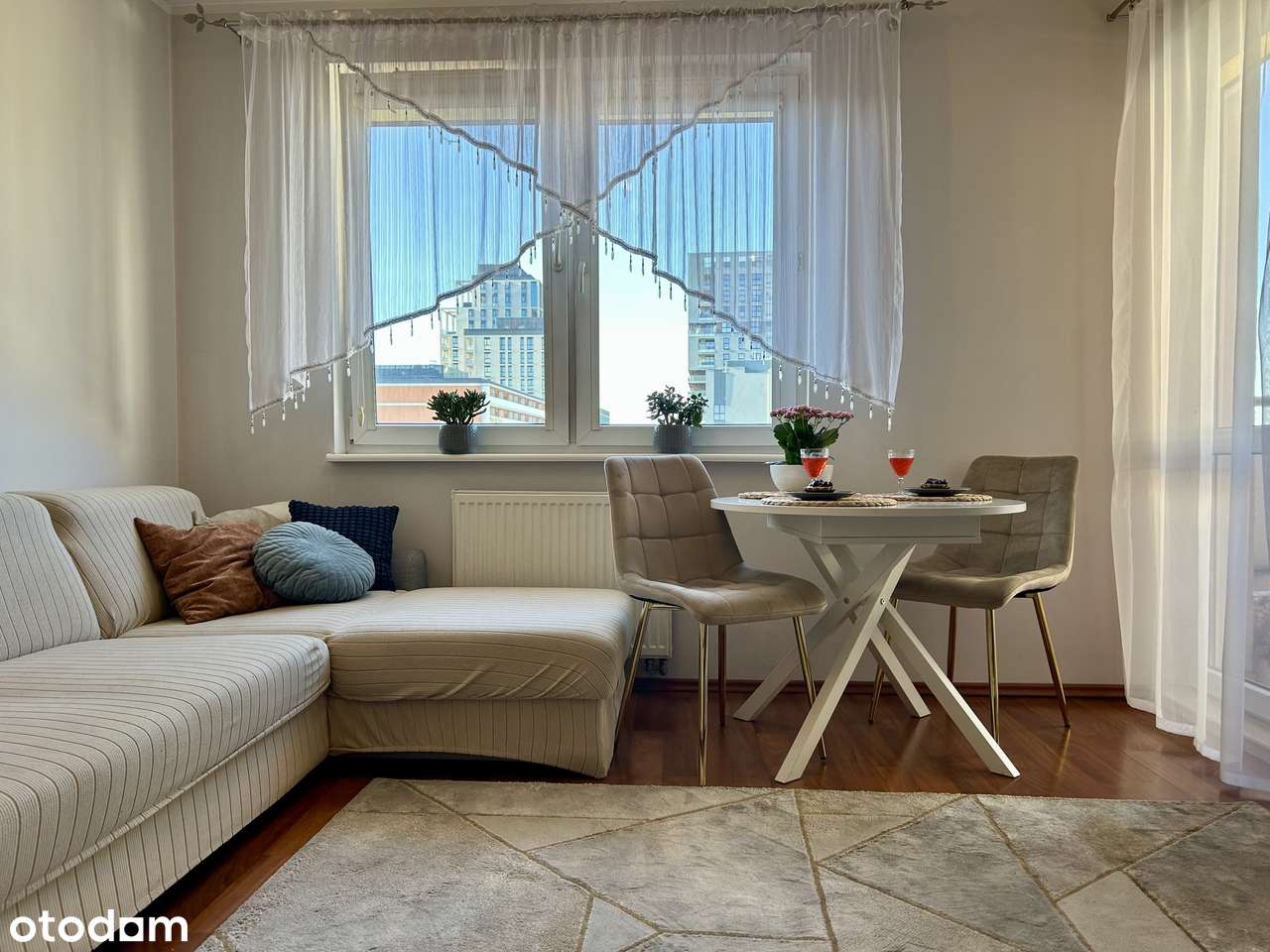 Centrum miasta, przestronne, 2 pokojowe z tarasem i miejscem w garażu-6