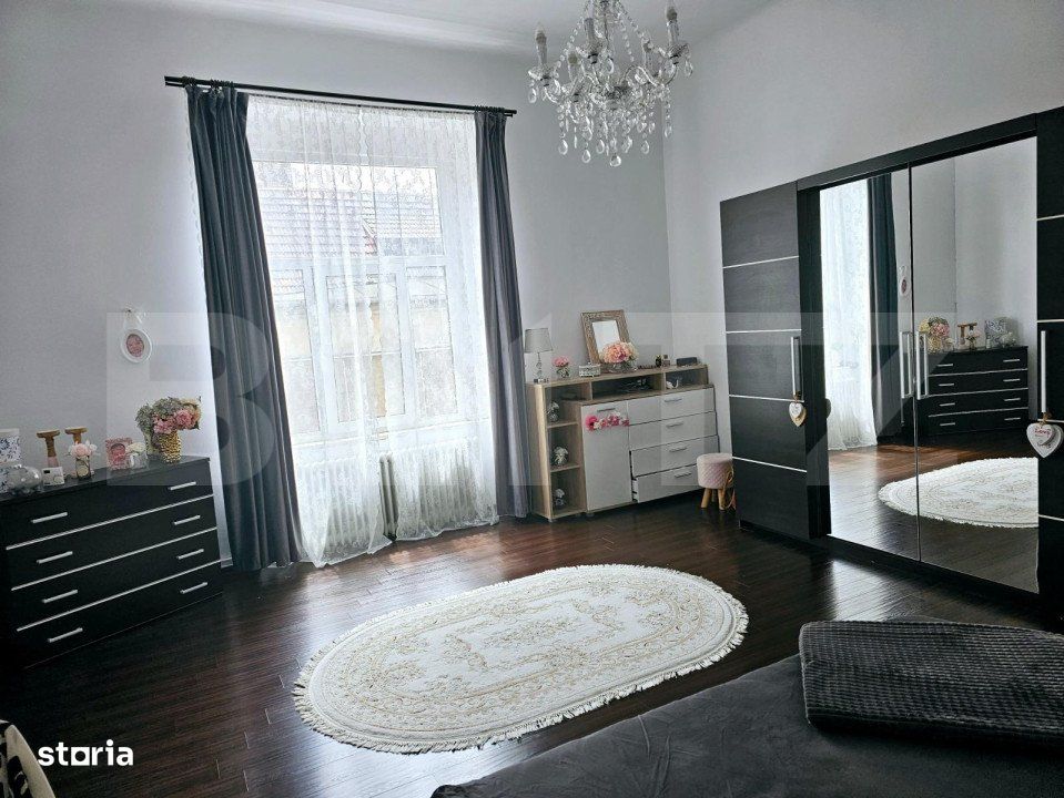 Apartament cu 2 camere, 83 mp, in Palat-Cladire istorica Iosefin