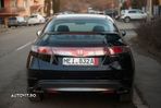 Honda Civic 1.8i Sport - 11