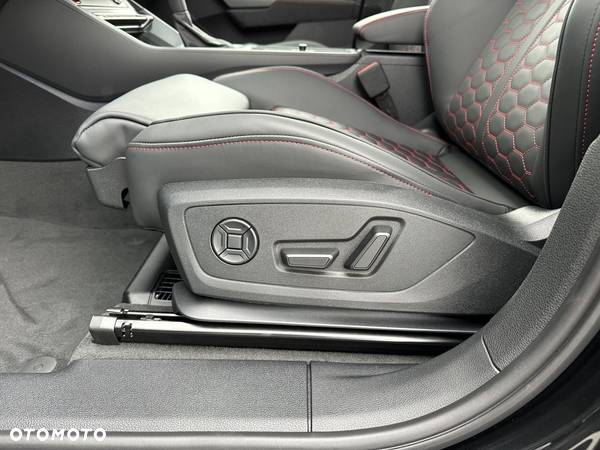 Audi RS Q3 - 12