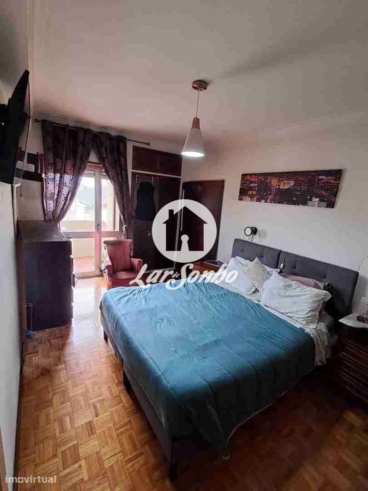 Apartamento T4 em Barcelos-14
