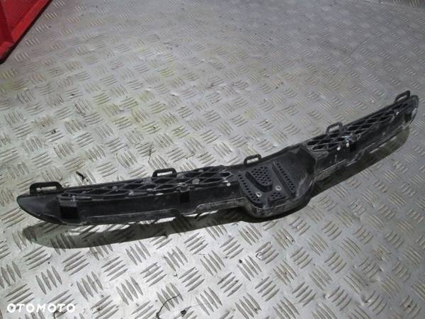 ATRAPA GRILL HONDA JAZZ 02-04 - 4